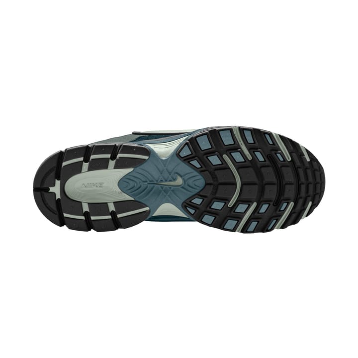 V5 RNR NIKE
