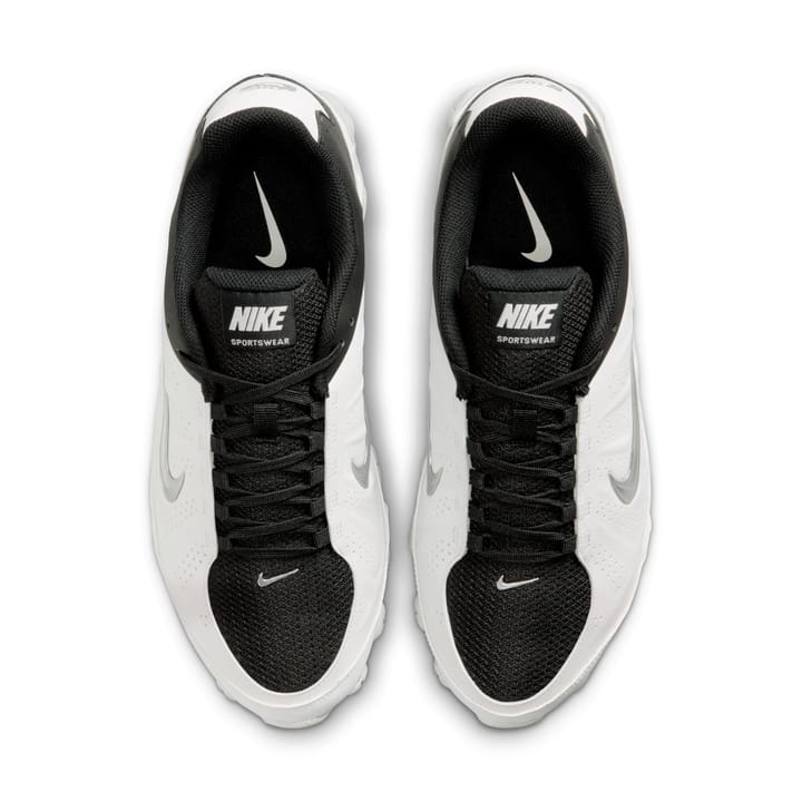 Reax 8 NIKE