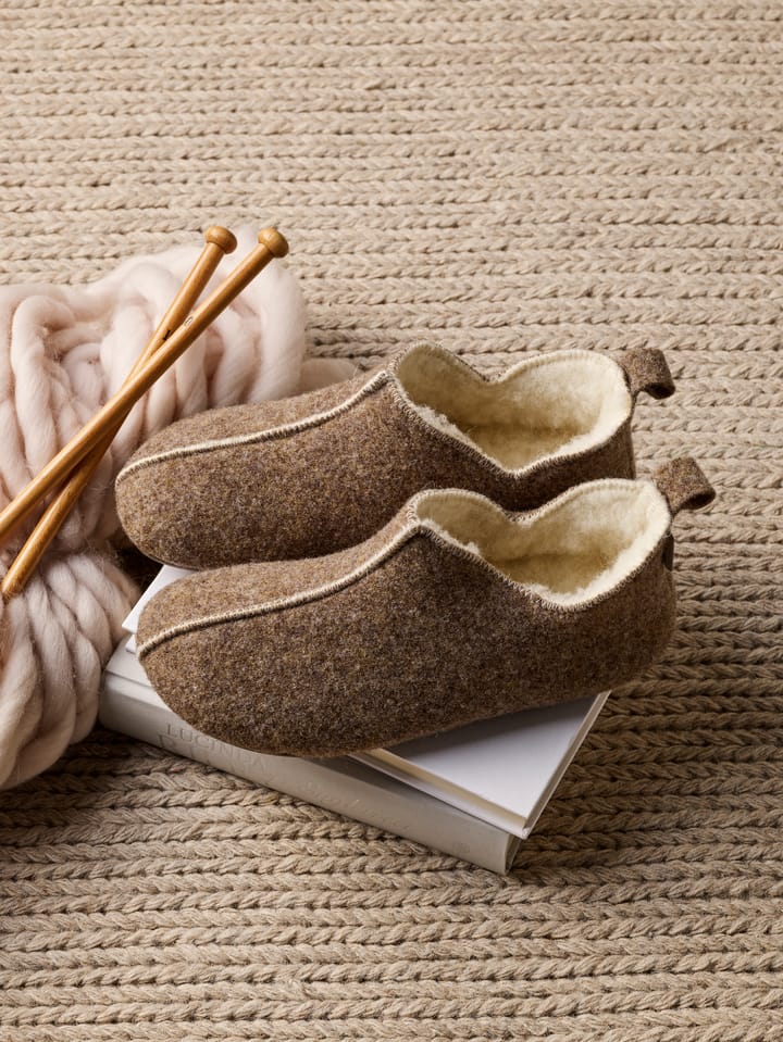 FTW 4476 TAUPE FACE THE WINTER