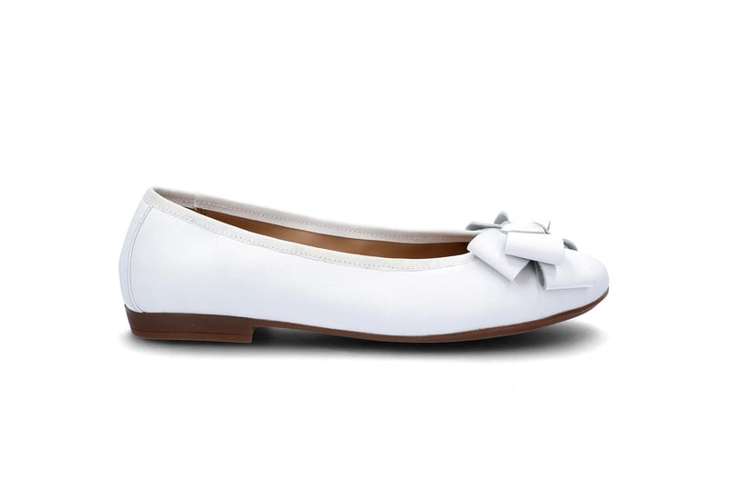 Ballerina med sløyfe STOCKHOLM DESIGN GROUP Ballerina med sløyfe STOCKHOLM DESIGN GROUP