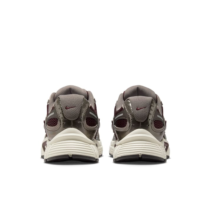 V5 RNR NIKE