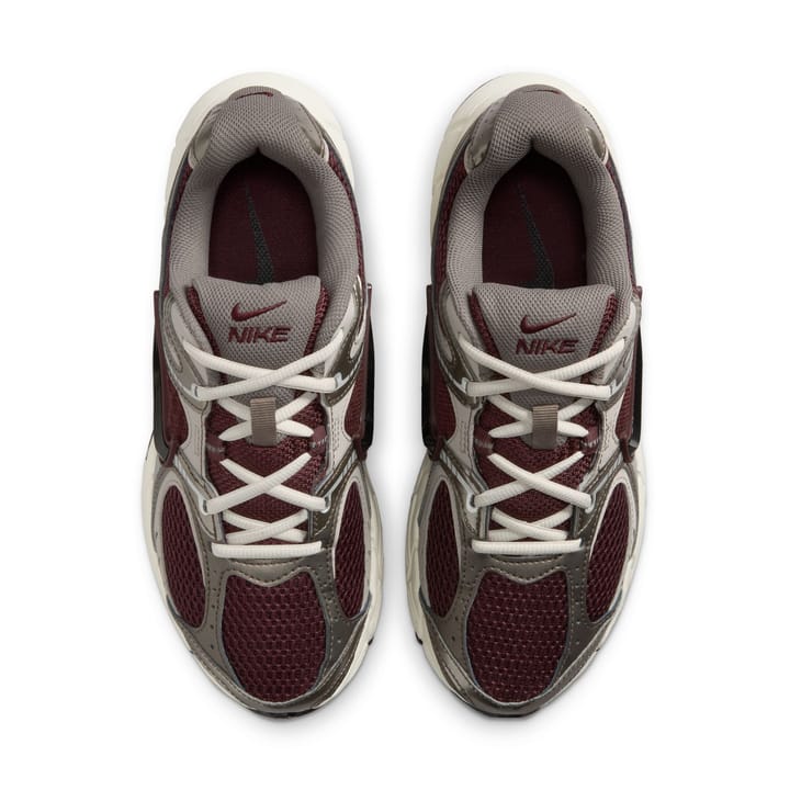 V5 RNR NIKE