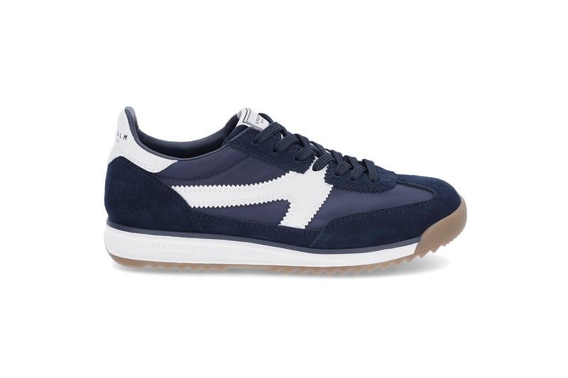 Sporty sneakers STOCKHOLM DESIGN GROUP Sporty sneakers STOCKHOLM DESIGN GROUP