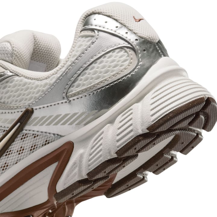 NIKE 6196 Sail/Lt Orewood NIKE