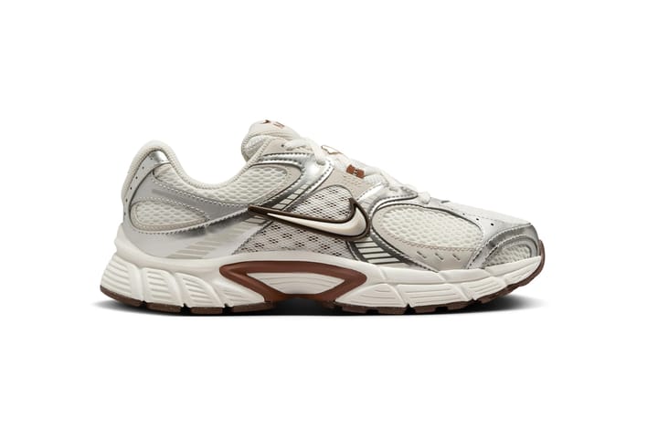 NIKE 6196 Sail/Lt Orewood NIKE