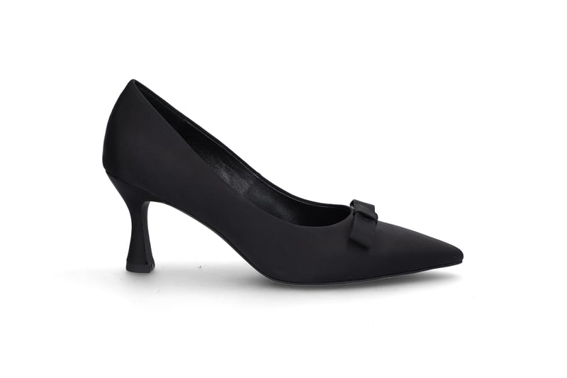 Elegant pumps STOCKHOLM DESIGN GROUP