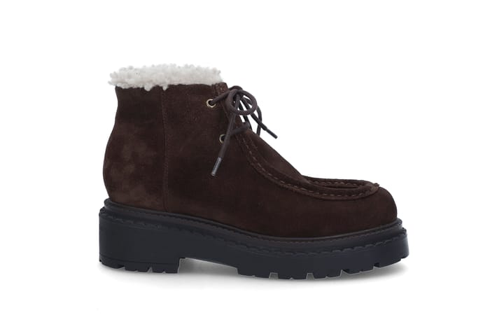 Semsket snøreboots med lammepels Semsket snøreboots med lammepels