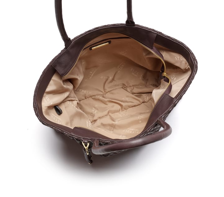 Romslig flettet skinnveske STOCKHOLM DESIGN GROUP