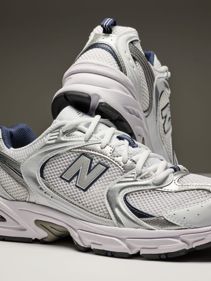 NEW BALANCE White/Blue NEW BALANCE NEW BALANCE White/Blue NEW BALANCE