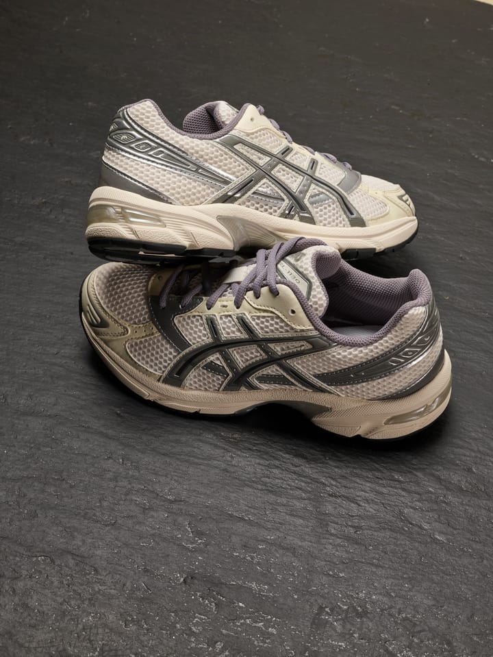 ASICS  Cream/Clay Grey ASICS