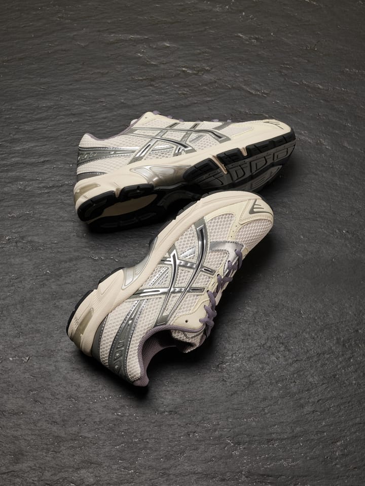 ASICS  Cream/Clay Grey ASICS