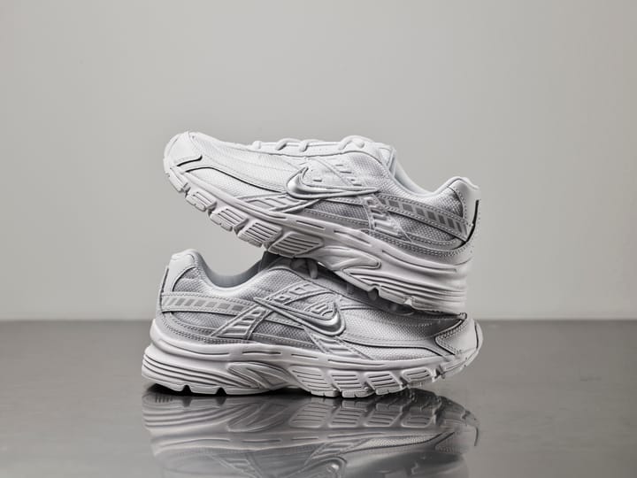 NIKE 6190 White/ Metallic NIKE
