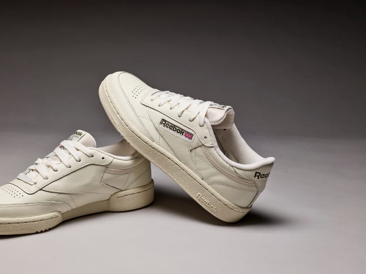 REEBOK 6537 Chalk/Hungrn REEBOK REEBOK 6537 Chalk/Hungrn REEBOK
