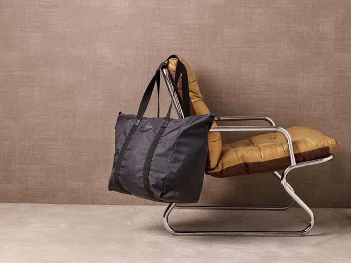 Praktisk veske STOCKHOLM DESIGN GROUP Praktisk veske STOCKHOLM DESIGN GROUP