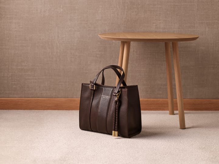 Stilren skinnveske STOCKHOLM DESIGN GROUP Stilren skinnveske STOCKHOLM DESIGN GROUP